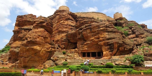 Adamgarh Caves, Hoshangabad(caves of Madhya Pradesh)