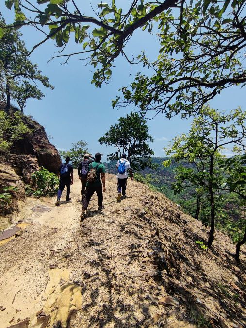  Trekking in Pachmarhi