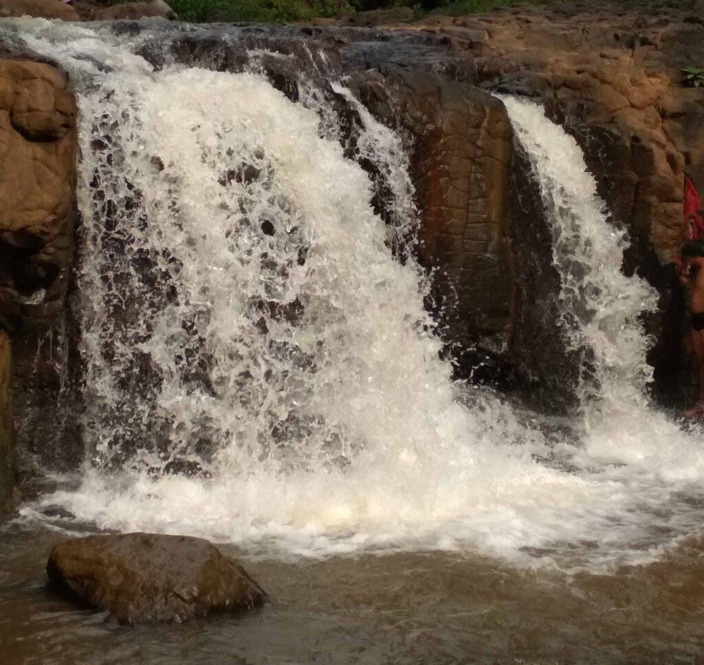 Dudh Dhara falls